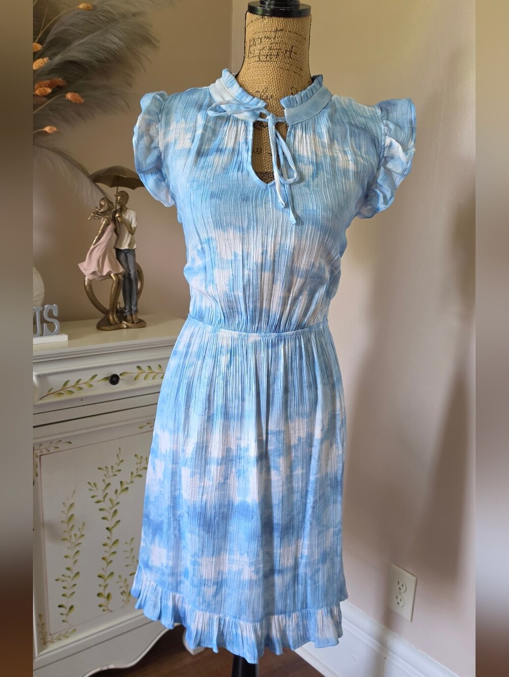 Absolutely Famous Light Blue and White Cloud-Print Midi Dress
